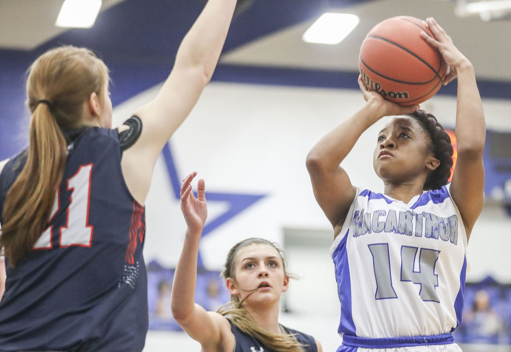 MacArthur Mahomet-Seymour26 02.20.20.JPG